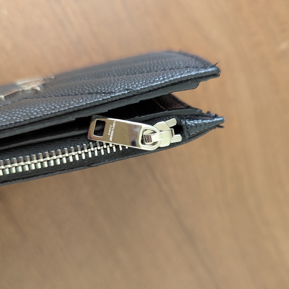 YSL CASSANDRE MATELASSÉ Fragments bi-fold wallet Black - Picture 10 of 11